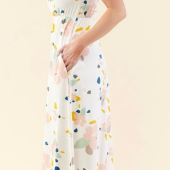 Sweet Salt SHORT-SLEEVE FLORAL MAXI DRESS pocket’s - Picture 2 of 6